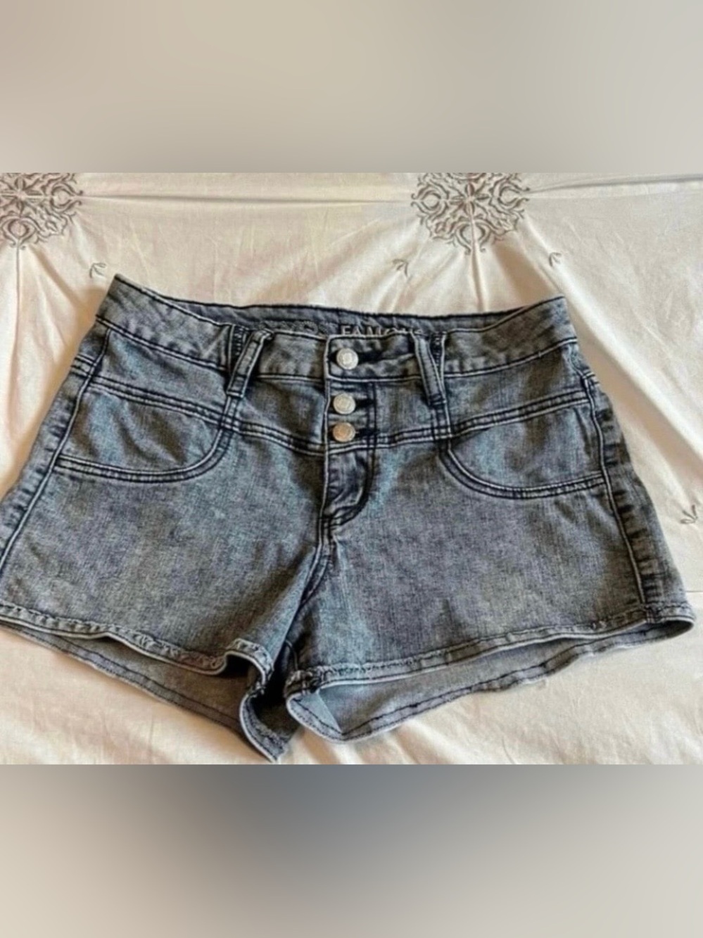 Almost Famous jean shorts. Back pockets. Soft comfort jean material. Size 9